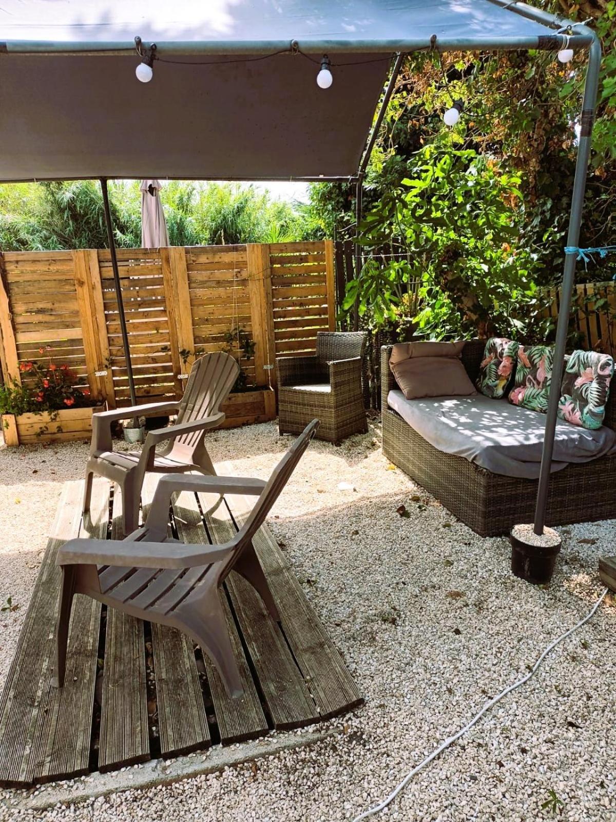 Mas Denis Apartment Arles Exterior foto