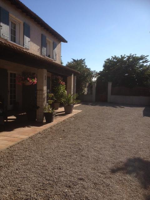 Mas Denis Apartment Arles Exterior foto